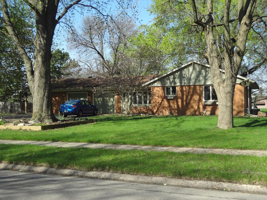 927 S. Marshall St.