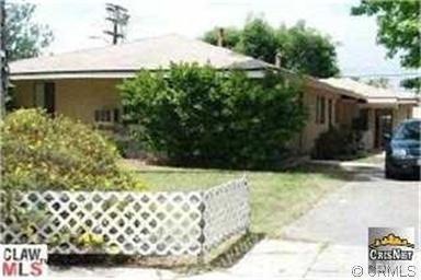 22525 Del Valle St, Woodland Hills, CA 91364 - photo 1