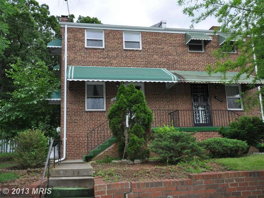 4335 E St SE, Washington, DC 20019 - photo 1