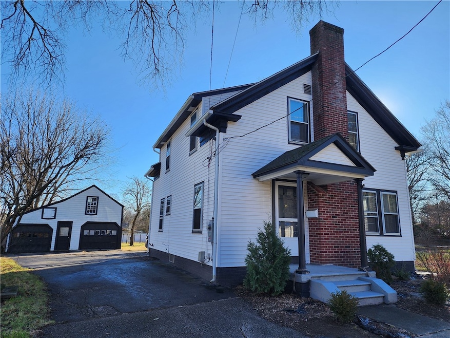 140 S Main St, Coventry, RI 02816 - photo 1