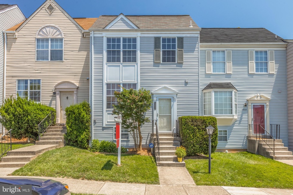 13834 Fount Beattie Ct, Centreville, VA 20121 - photo 1