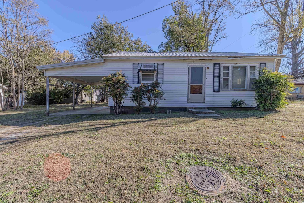 1405 S 9th St, Paragould, AR 72450 - photo 1