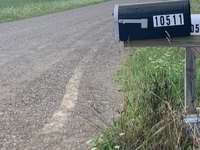 This mailbox will identify the driveway leading to