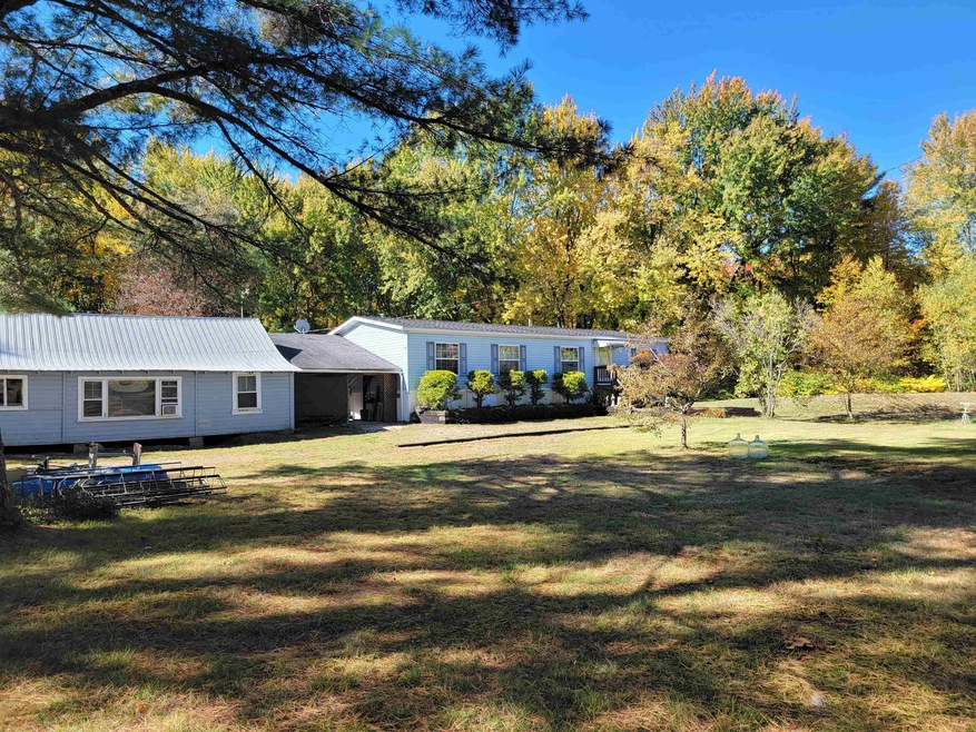 2105 Rt 16, Ossipee, NH 03814 - photo 1