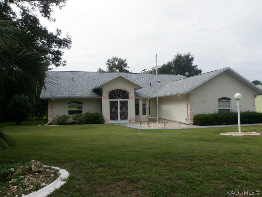 1648 E Saint James Loop, Inverness, FL 34453 - photo 1