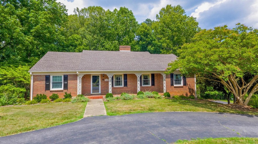 Sold $319,900 • Co-Listing Agent