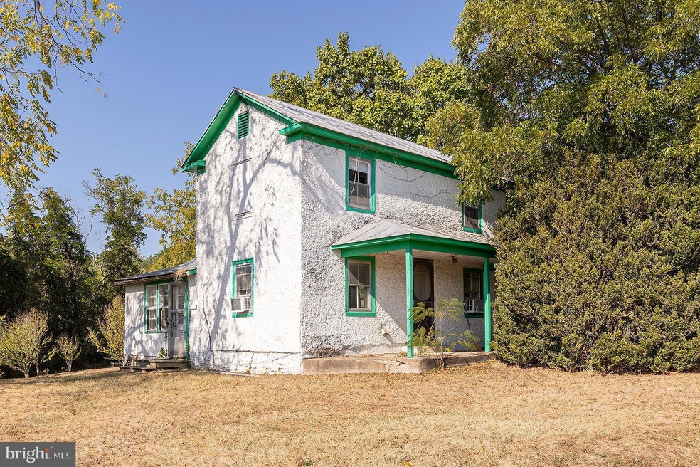 23 Guard Rd, Middletown, VA 22645 - photo 1