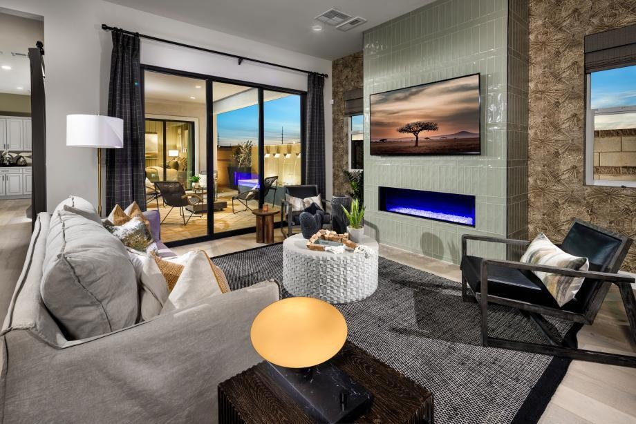 SERAPHINA GREAT ROOM