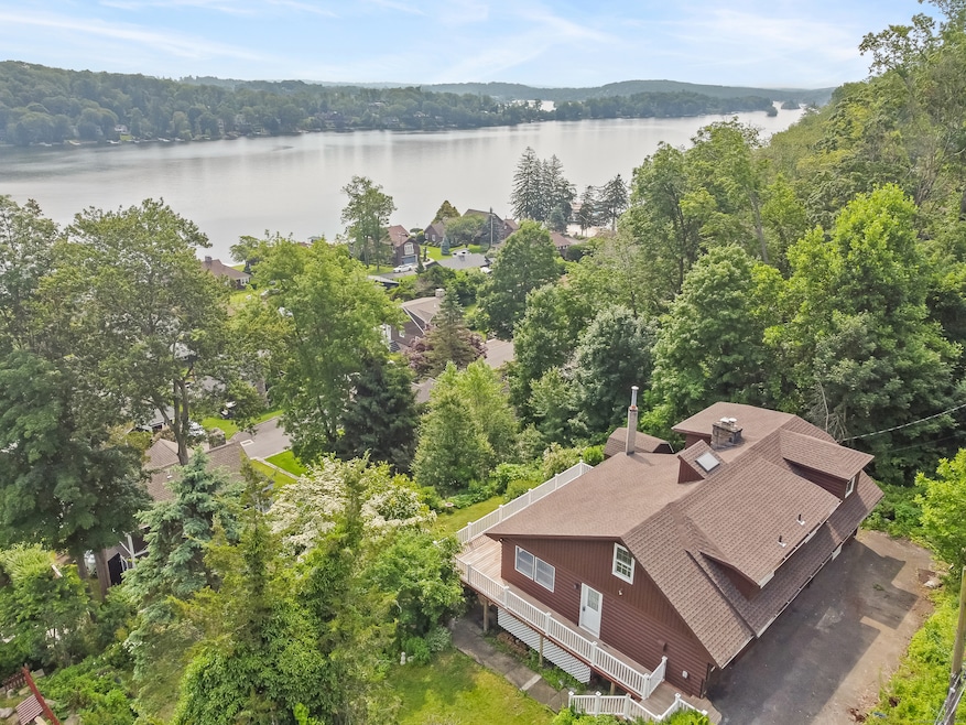9 Overlook Road