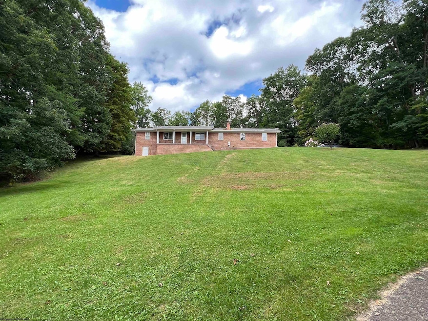 457 Pineview Dr, Elkins, WV 26241 MLS 10150973