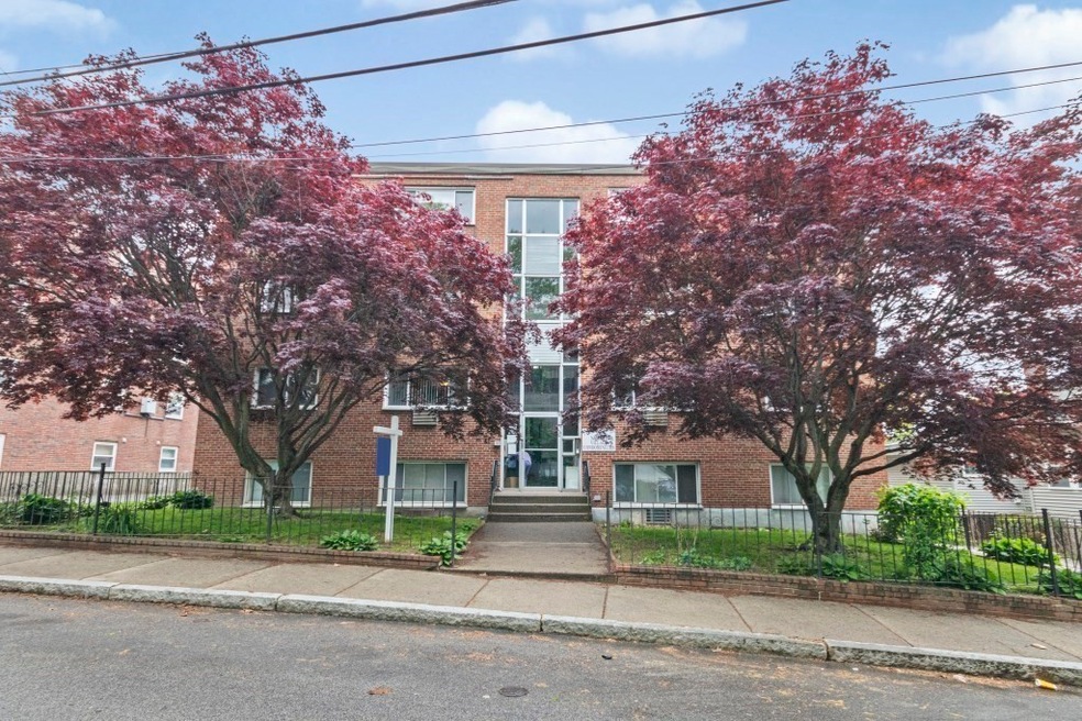 36 Nahant Ave unit 2, Dorchester, MA 02122 - photo 1