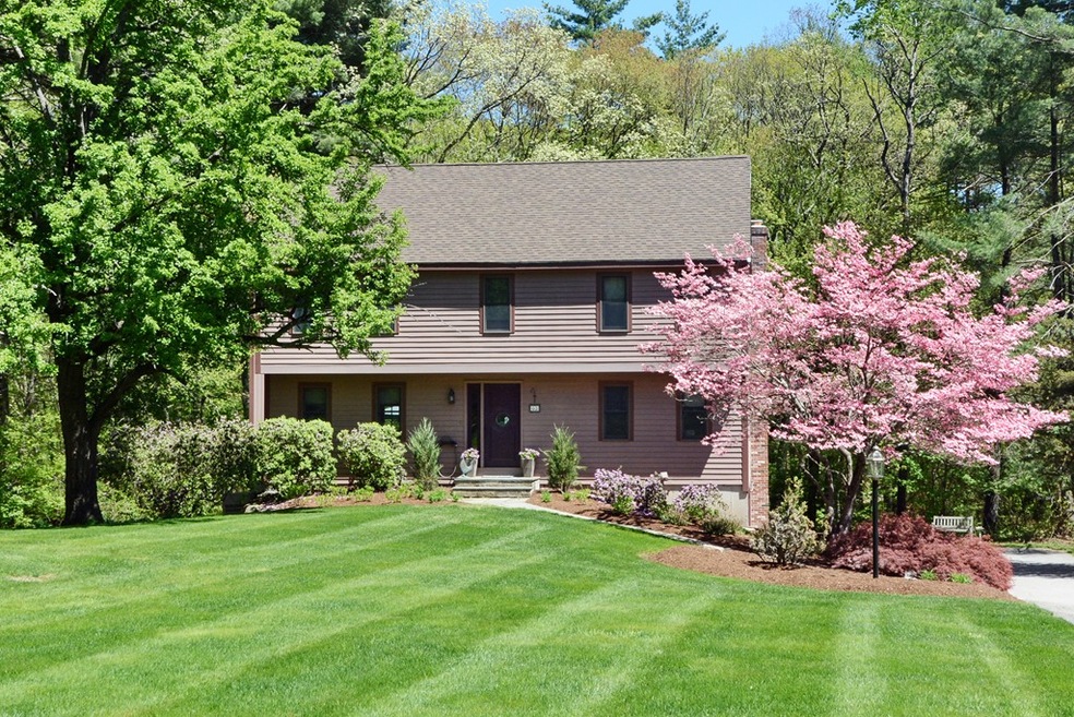 63 Oak Ave, Northborough, MA 01532 - photo 1