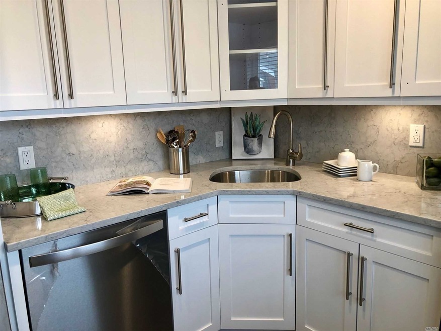 100 Terrace Rd unit 205, Bayport, NY 11705 - photo 1