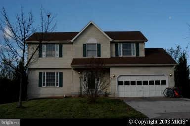 10493 Labrador Loop, Manassas, VA 20112 - photo 1