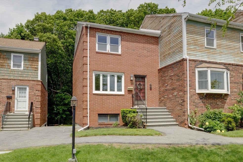 6 Loring Hills Ave unit G4, Salem, MA 01970 - photo 1