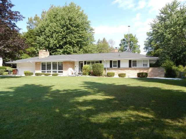 3934 Barton Rd, Lansing, MI 48917 - photo 1