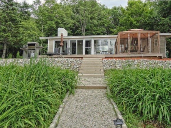 64 Varney Rd, Barnstead, NH 03225 - photo 1