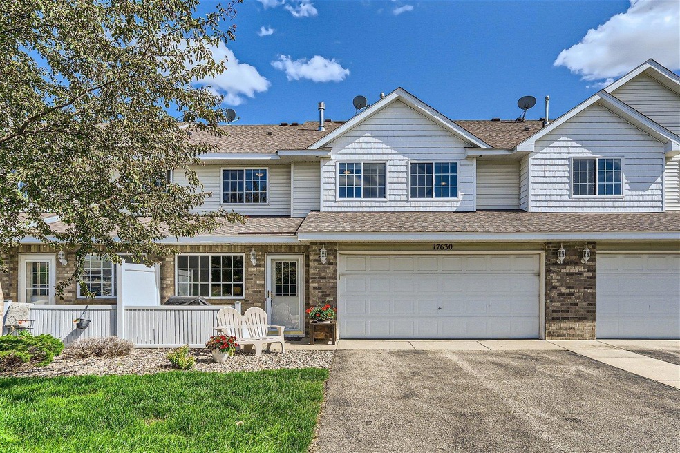 Welcome Home to easy, carefree living!  Association takes care of the lawn care, snow and outside maintenance. Come home and just relax!   Enjoy the front patio for BBQ grilling. The location is convenient to nearby restaurants, groceries and shops.