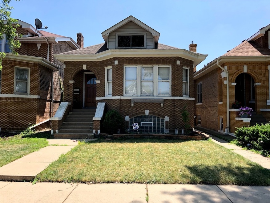 5219 W Oakdale Ave, Chicago, IL 60641 - photo 1