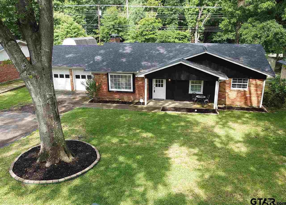 4611 Cambridge Dr, Tyler, TX 75703 - photo 1