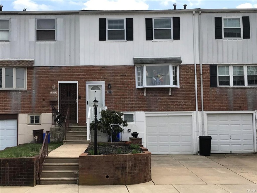 12041 Templeton Dr, Philadelphia, PA 19154 - photo 1