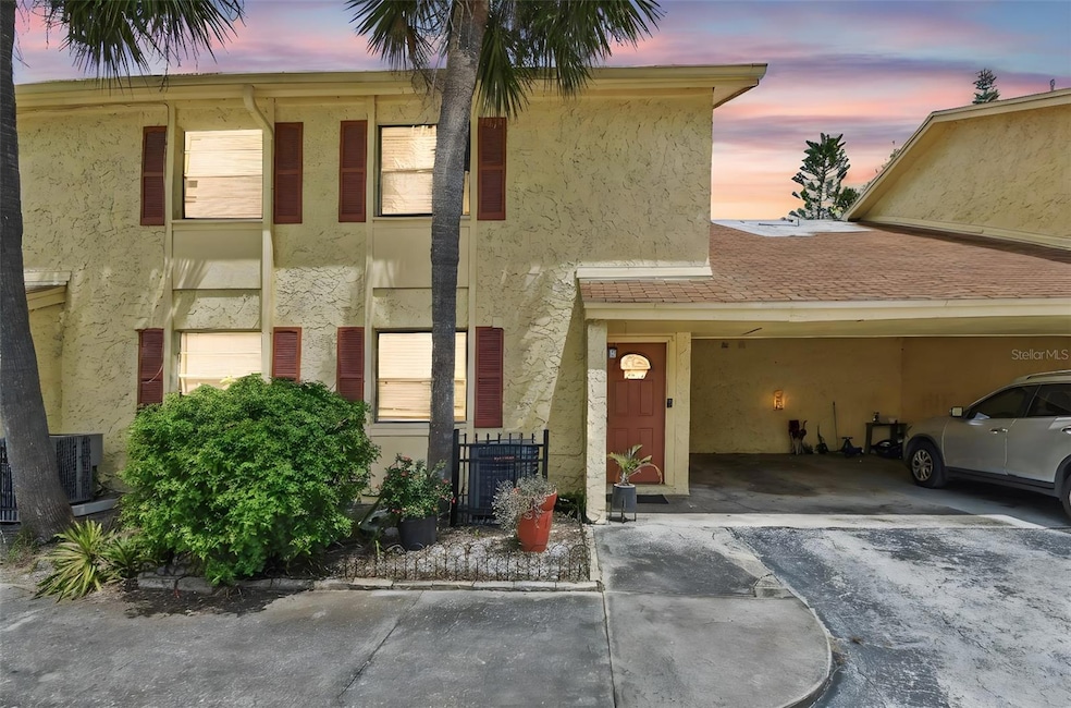 7611 La Mesita Ct unit 7611, Tampa, FL 33615 - photo 1