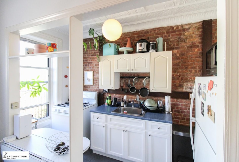 13 3rd Place unit 3, Brooklyn, NY 11231 - photo 1