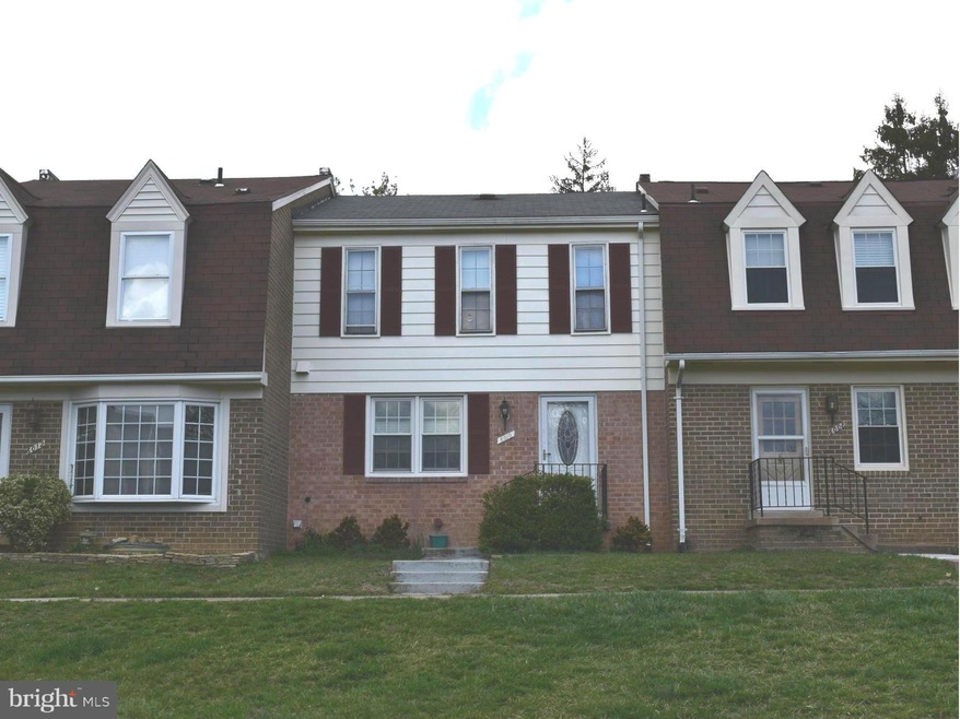 6010 Mardale Ln, Burke, VA 22015 - photo 1