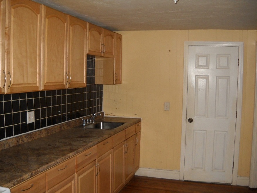 30 Witt St unit 1, Lynn, MA 01905 - photo 1