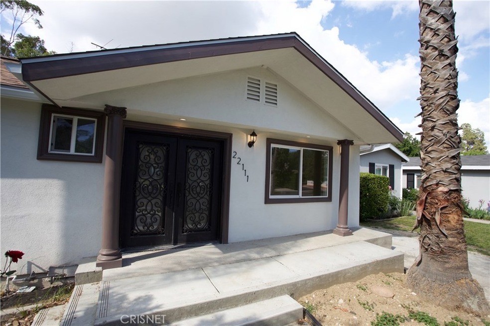 22111 Viscanio Rd, Woodland Hills, CA 91364 - photo 1
