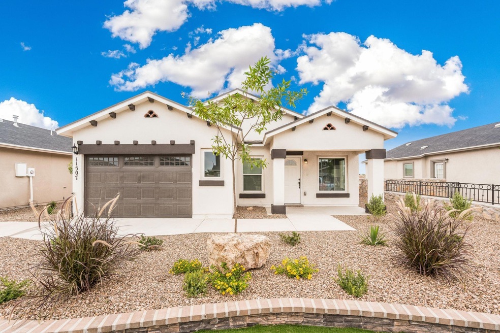 457 Deserts Dr, Socorro, TX 79927 - photo 1