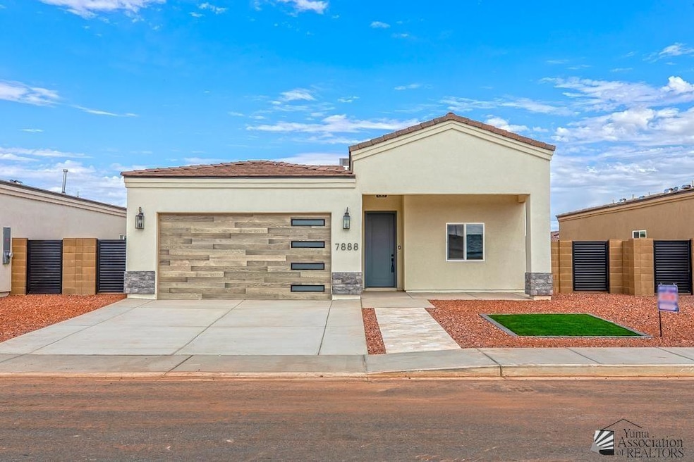 7888 E 35th Place, Yuma, AZ 85365 - photo 1
