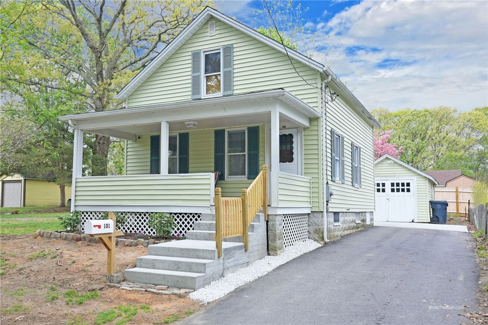 101 Brentwood Ave, Warwick, RI 02886 - photo 1