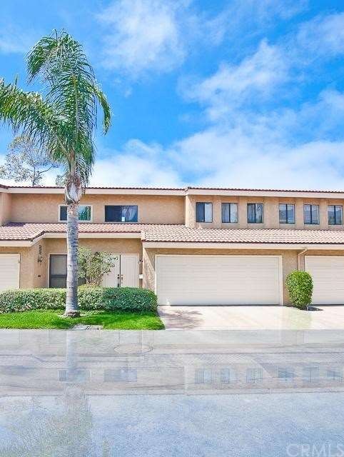 SPACIOUS 3 BEDROOM TOWN HOME