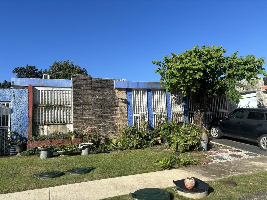 10 Calle unit H4, Bayamon, PR 00957 - photo 1