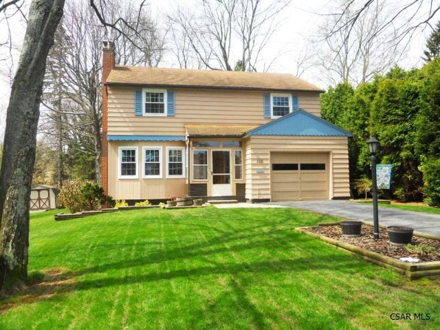 326 Dickinson St, Johnstown, PA 15905 - photo 1