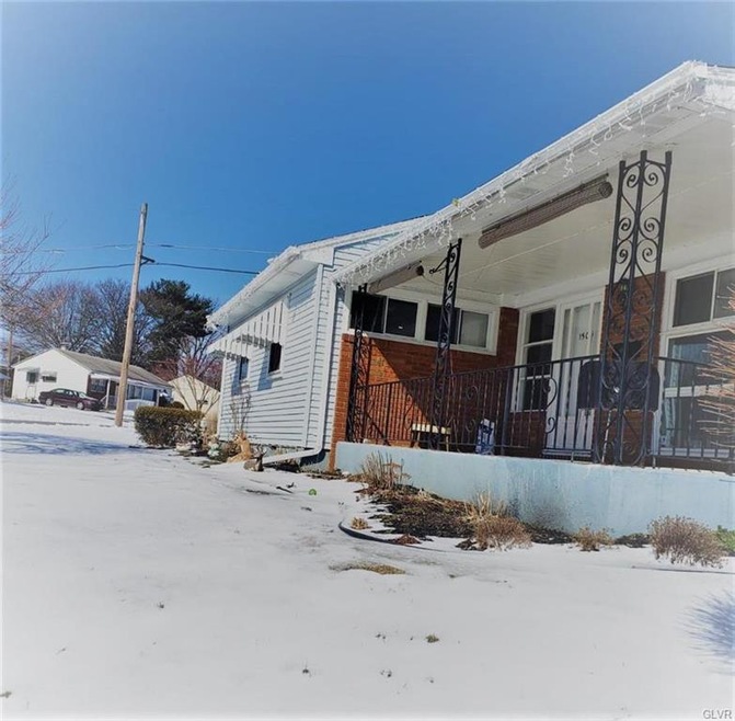 1504 Fleming St, Bethlehem, PA 18017 - photo 1