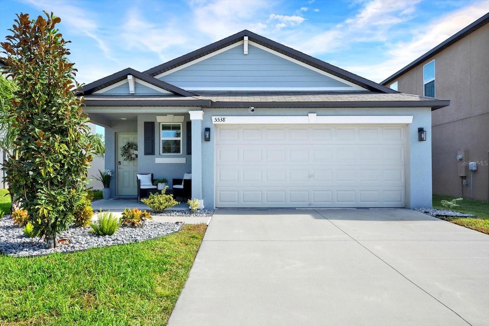 5538 Blue Azure Dr, Wimauma, FL 33598 - photo 1