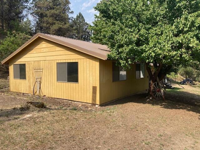 222 E Main St, Canyon City, OR 97820 - photo 1