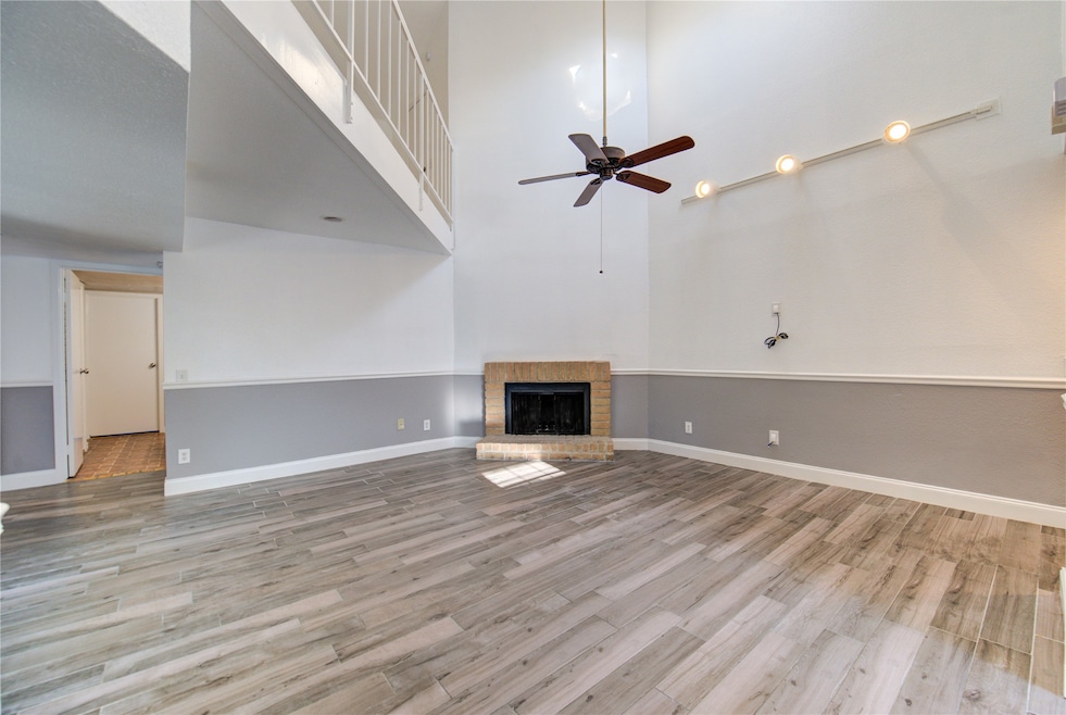 9809 Richmond Ave unit 5, Houston, TX 77042 - photo 1