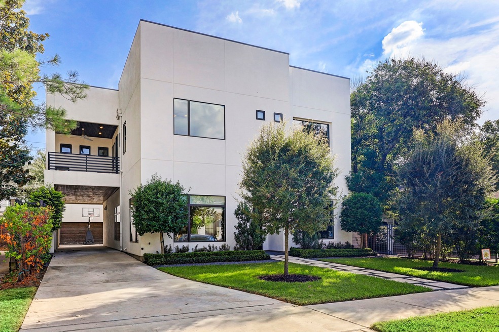 1521 Harold St, Houston, TX 77006 - photo 1