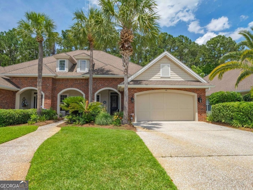 Sold $372,000