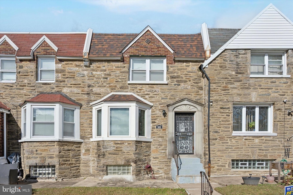 Pending $220,000 • Co-Listing Agent