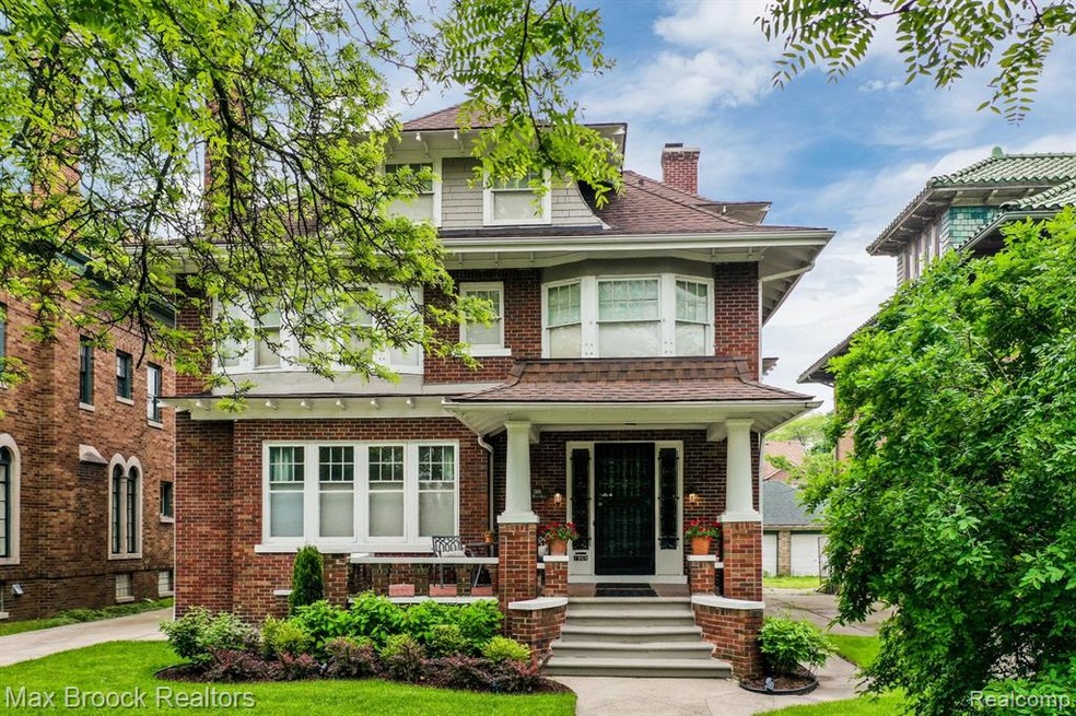 1969 W Boston Blvd, Detroit, MI 48206 - photo 1