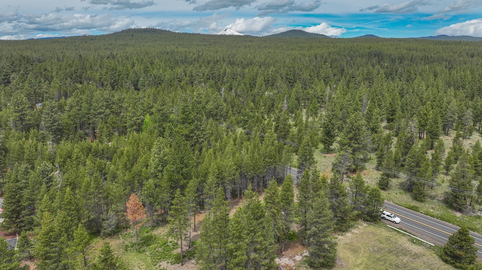 17133 Spring River Rd, Bend, OR 97707 - photo 1