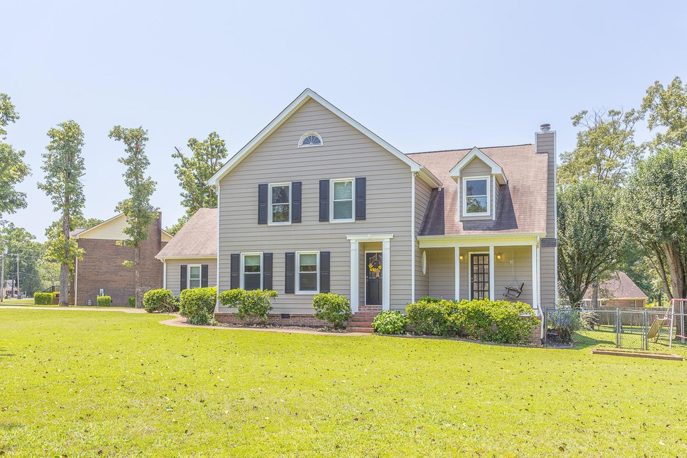 317 Mockingbird Lane-2