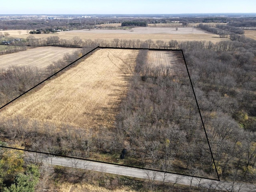 55824 County Line Rd, New Carlisle, IN 46552 - photo 1