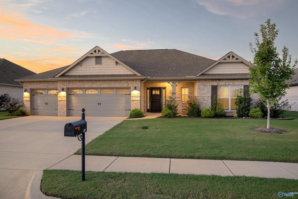 For Sale $434,900 • Co-Listing Agent