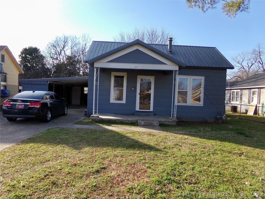611 N E St, Eufaula, OK 74432 - photo 1
