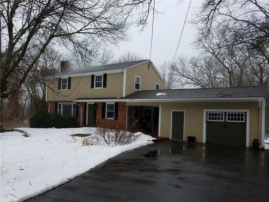 10 Reservoir Ave, Rehoboth, MA 02769 - photo 1